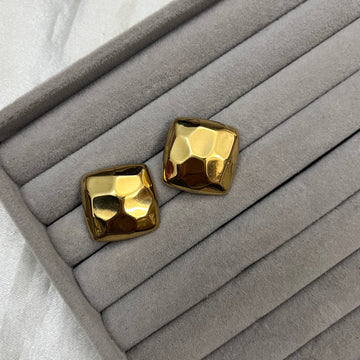 SQUARE STUD EARRINGS