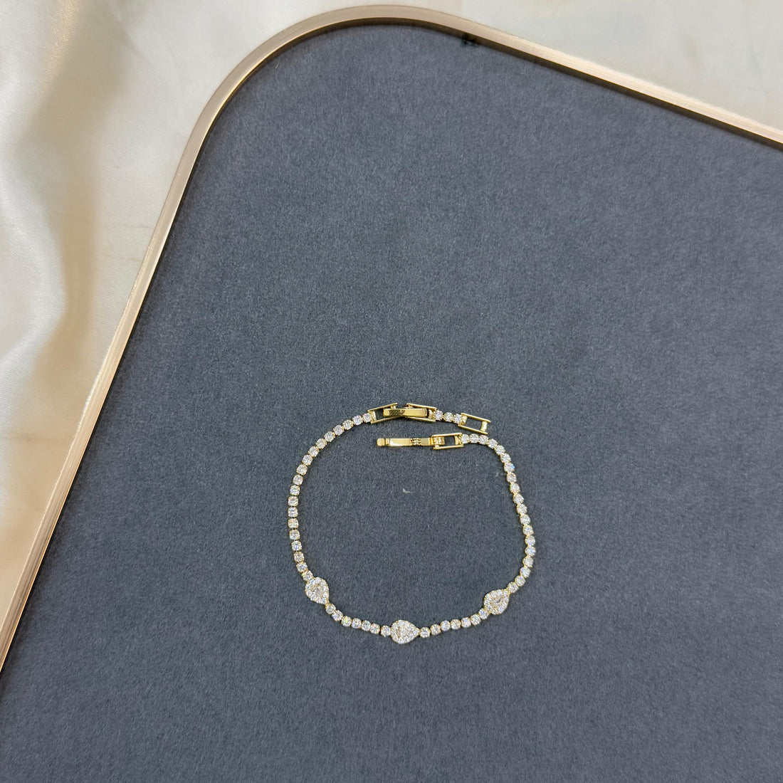 VANESA CHAIN BRACELET