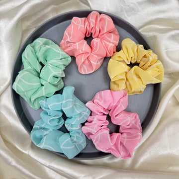 BLOCK PATTERN SCRUNCHIES