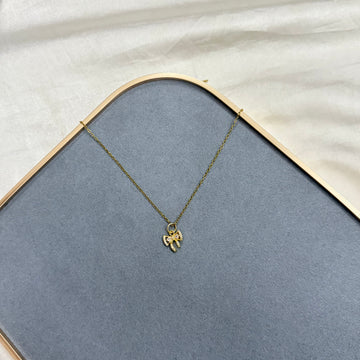 CROSS THE BOW NECKLACE