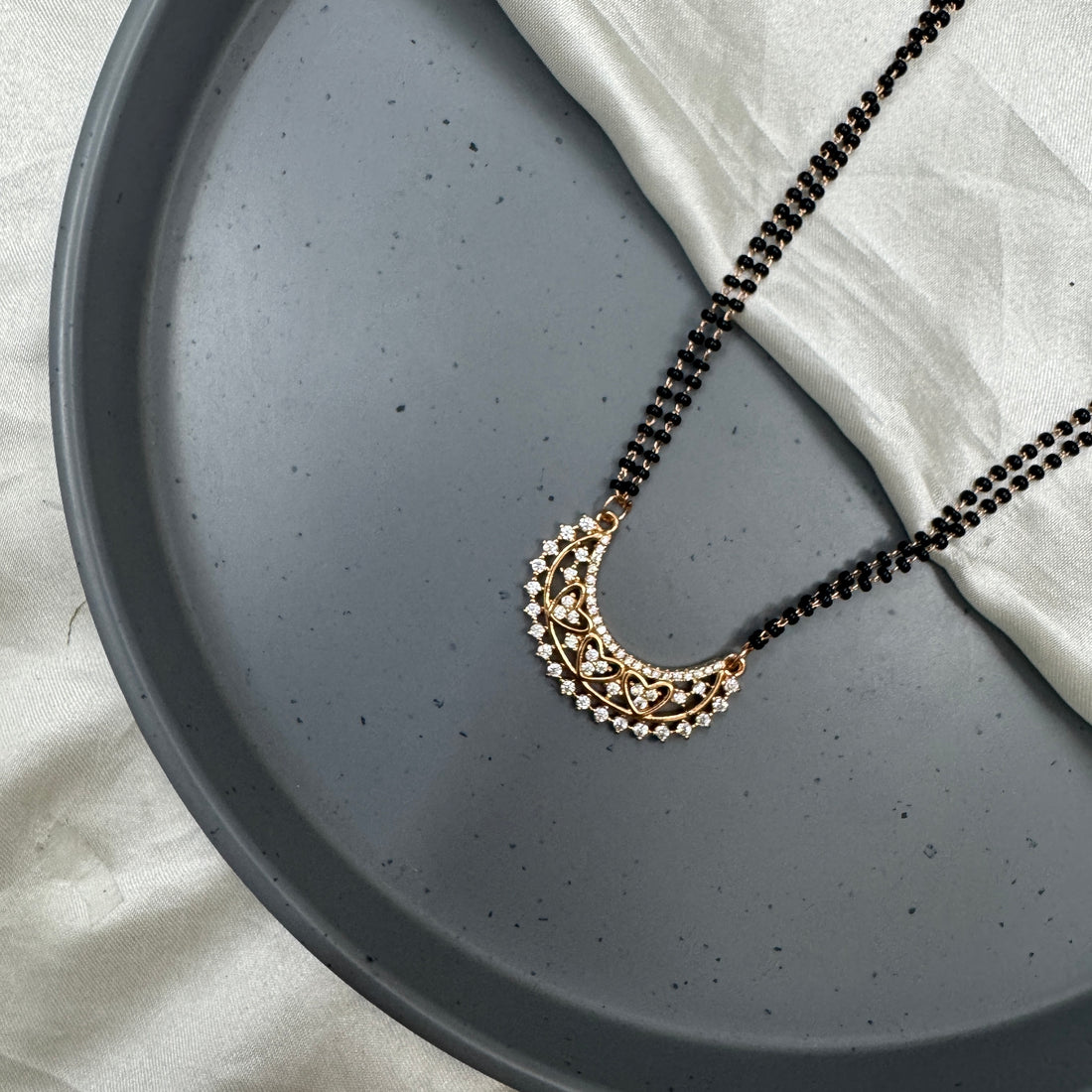TRINITY OF HEARTS MANGALSUTRA