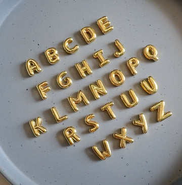 INITIAL BUBBLE LETTER NECKLACE