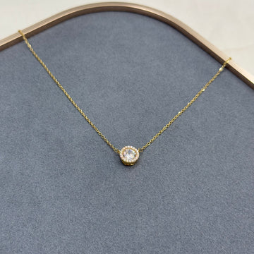 ROUND PENDANT NECKLACE