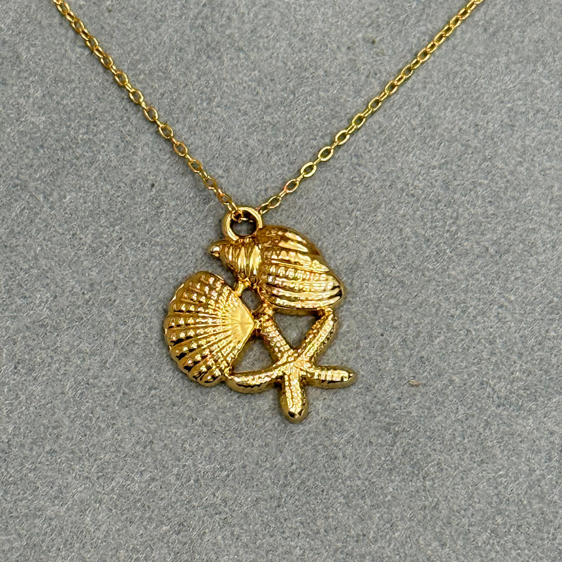 SEA SHELL NECKLACE