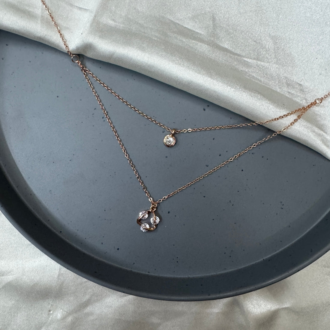JAZZ AND SIZZLE NECKLACE