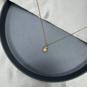 EMBELLISED PEARL PENDANT CHAIN