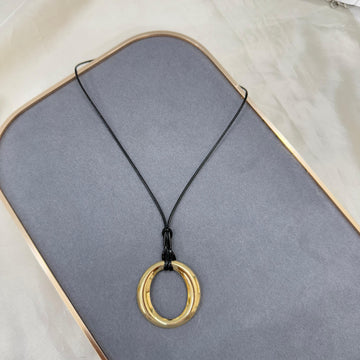 HOLO PENDANT CORD NECKLACE
