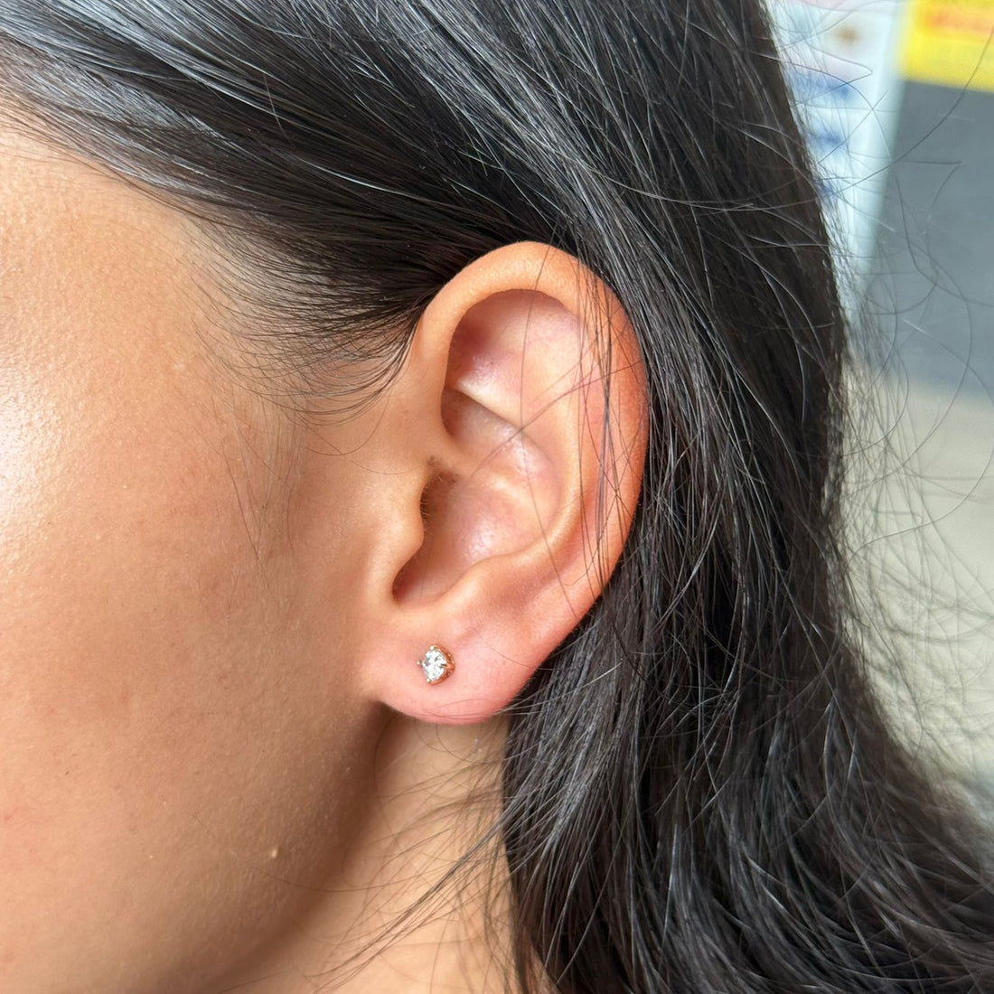 SOLITAIRE EARRINGS