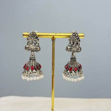 VIBRANT EARRING
