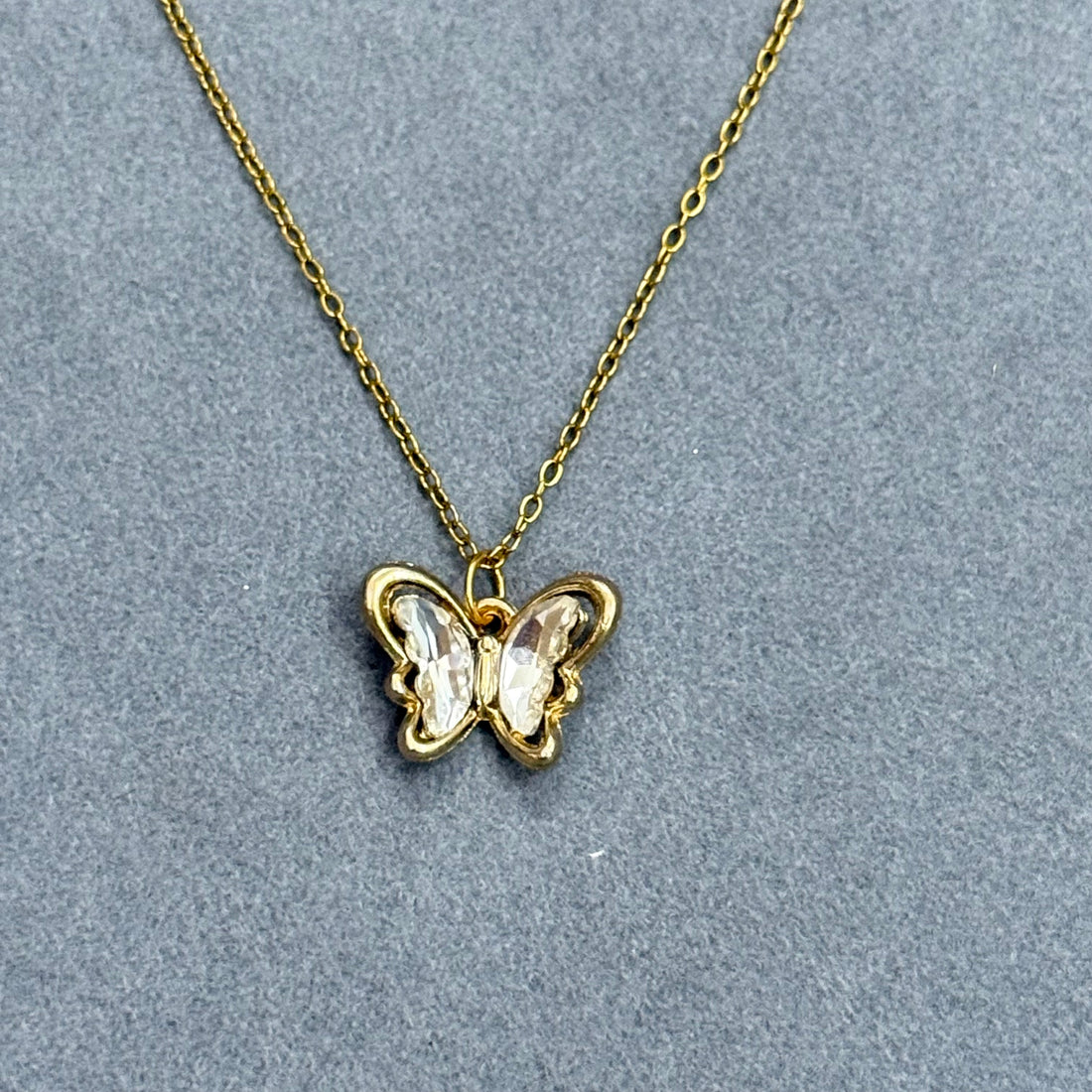 BUTTER BLING NECKLACE