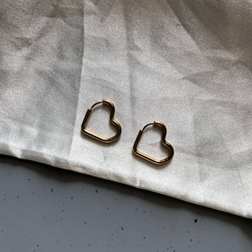 BASIC HEART HOOPS