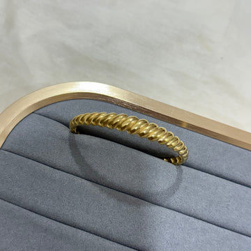 RAYEW 18K GOLD PLATED CUFF BRACELET