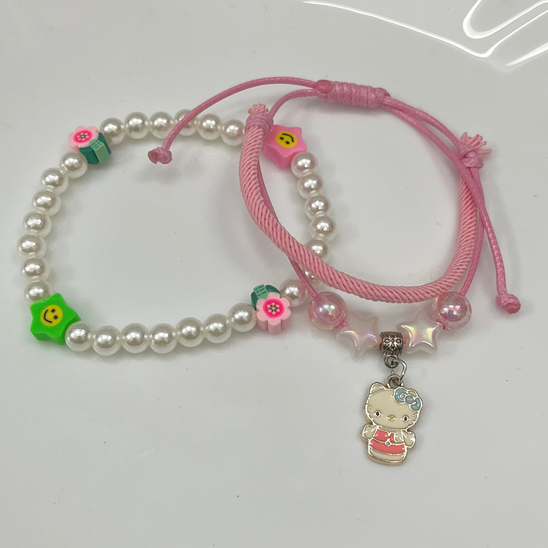 KITTY CHARM BEADS BRACELET