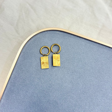VELVET EARRING
