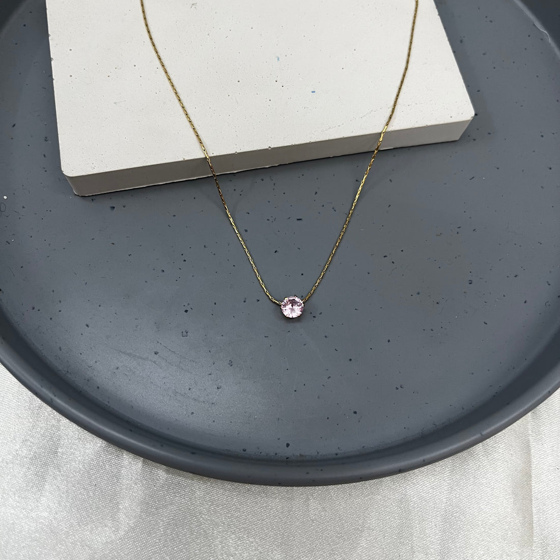 CULT PINK STONE NECKLACE