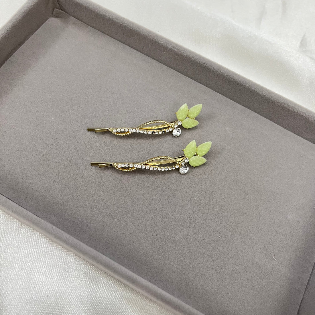 DIAMOND LEAF ELEGANCE SET OF 2 HAIR PIN