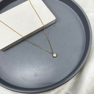 TINY BEZEL PENDANT NECKLACE