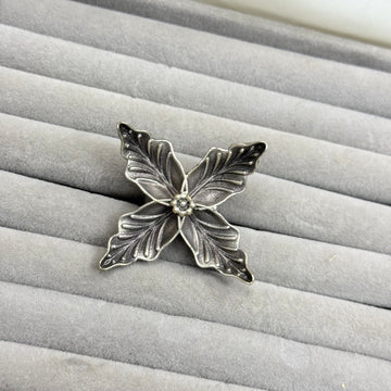 FESTIVE FUSION RING