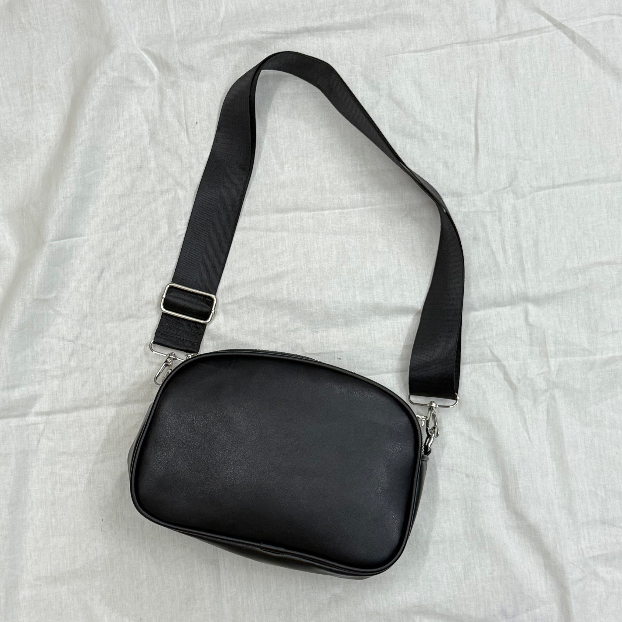 MOON PUFF BAG