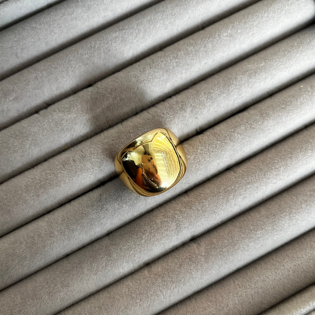 CLASSIC DOME 18K GOLD PLATED RING