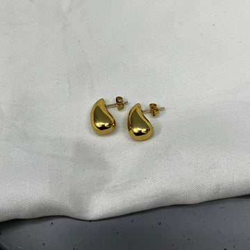 SMALL TEARDROP EARRINGS