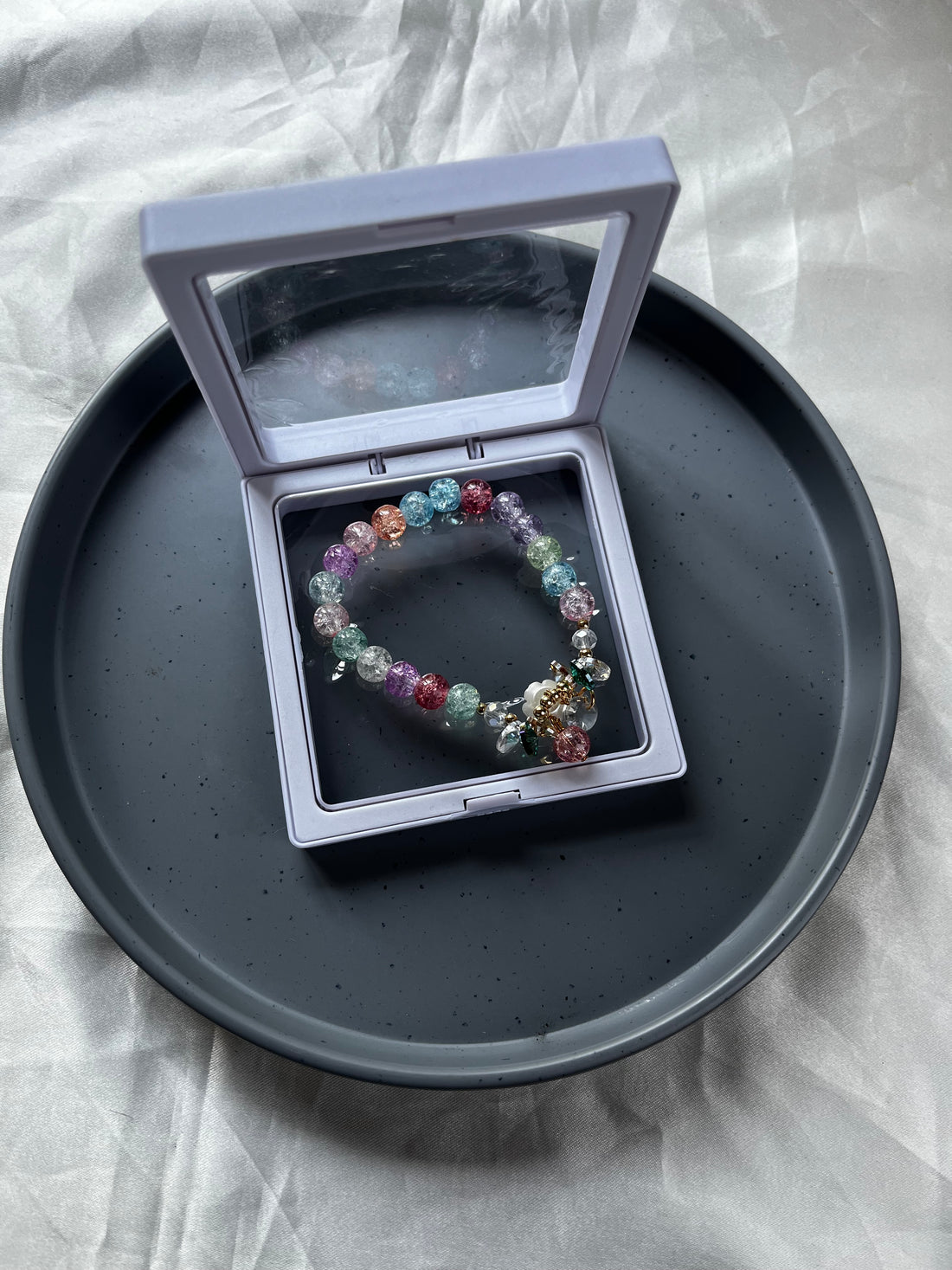 FLOWER BEADS CRYSTAL BRACELET WITH BOX