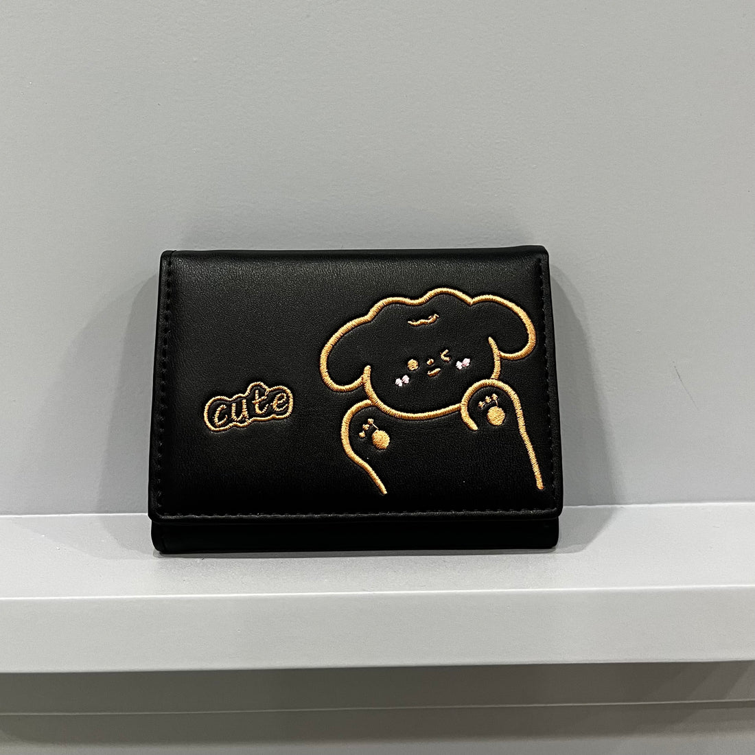 CUTE BEAR TRIFOLD WALLET