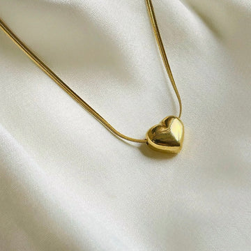 VALENTINE GOLDEN HEART NECKLACE