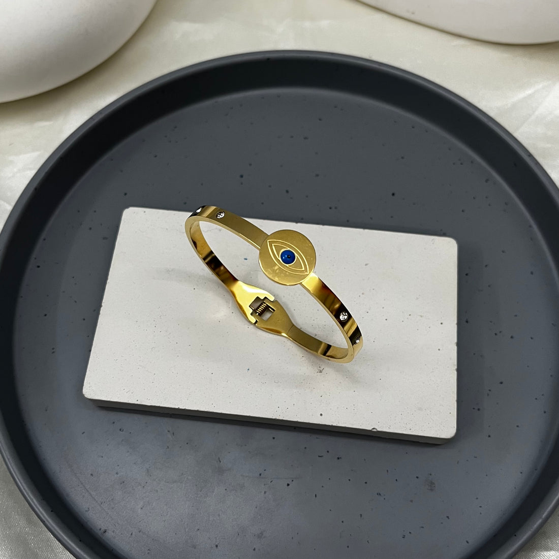 EVIL EYE DIAMOND KADA