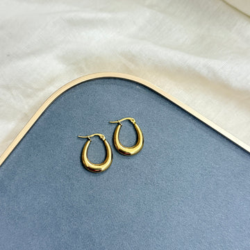 OVAL HOOPS