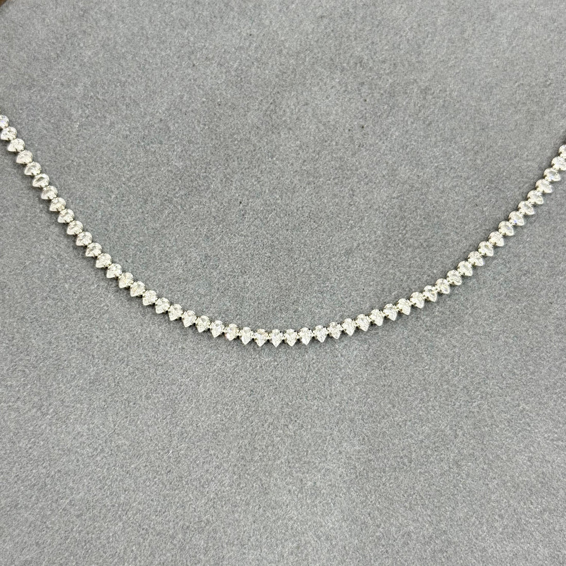 TENNIS NECKLACE