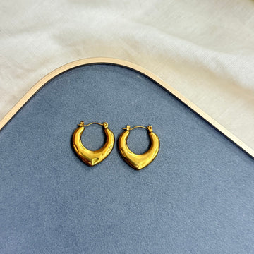 LOVE SHAPED CROSS BORDER HOOPS