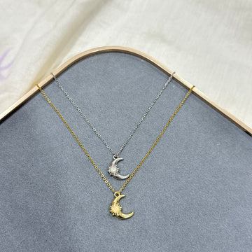 MOON PENDANT CHAIN