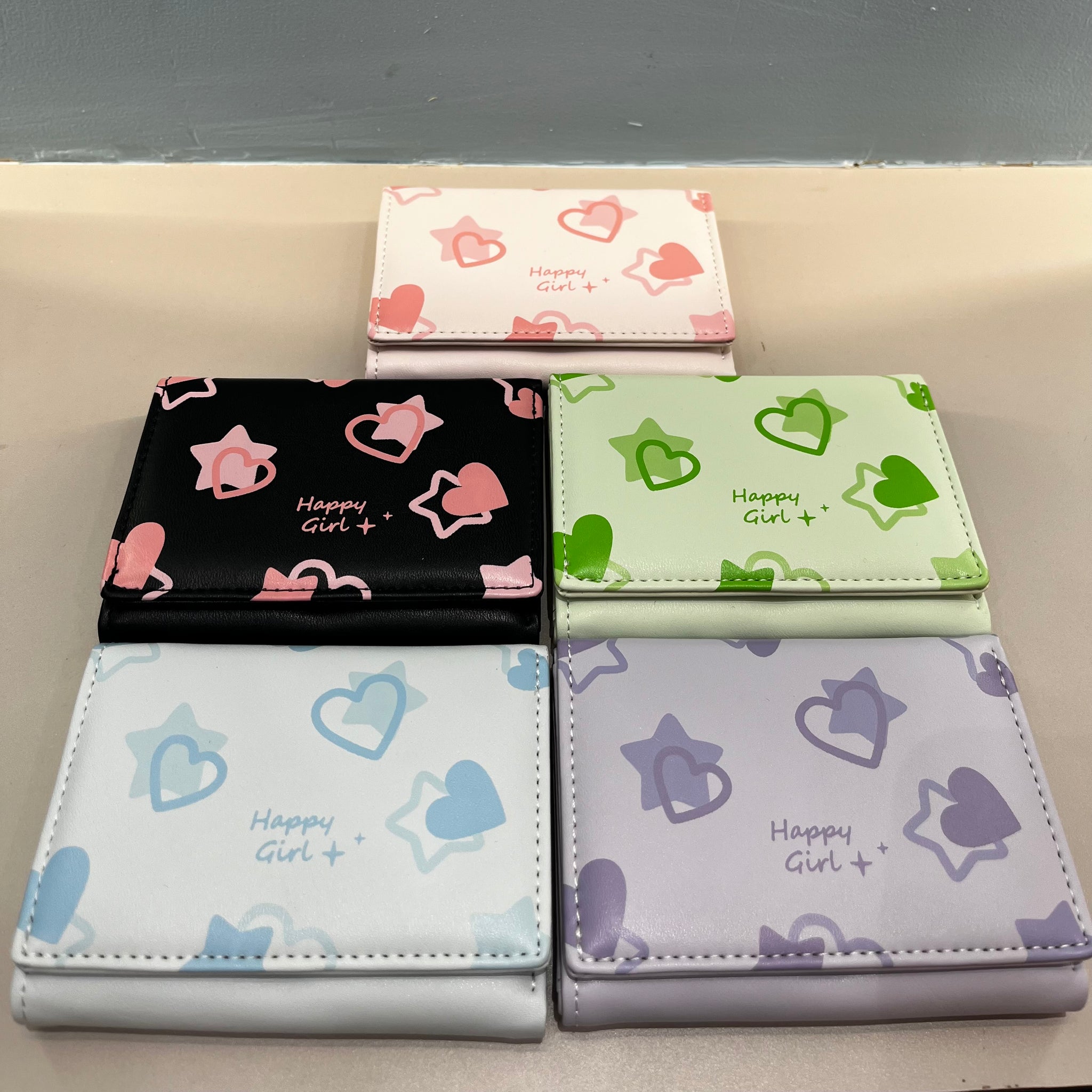 HAPPY GIRL TRIFOLD WALLET