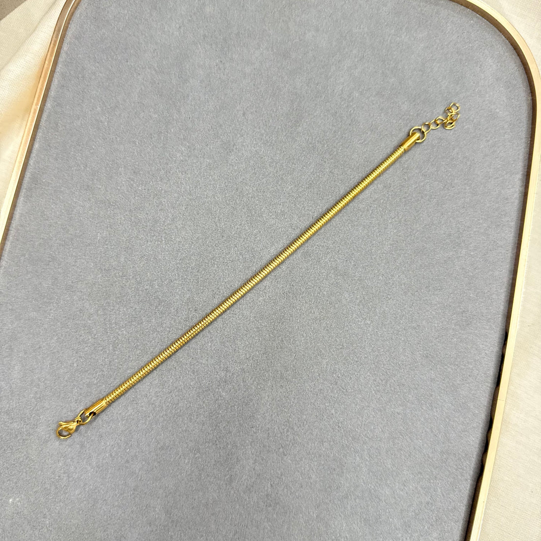 THICK CHAIN BRACELET