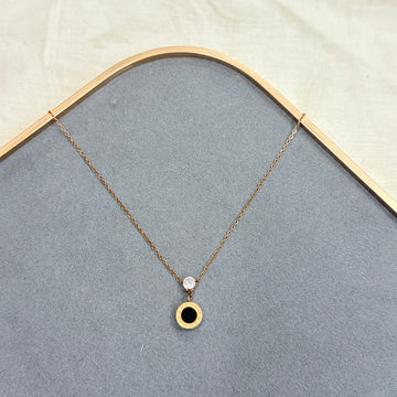ROMAN BLACK WITH DIAMOND CHAIN