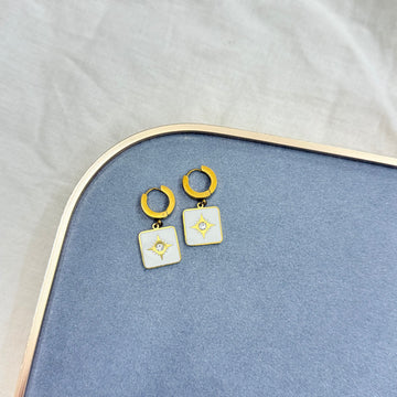 STAR BRUST EARRINGS