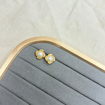 MABE PEARL EARRINGS