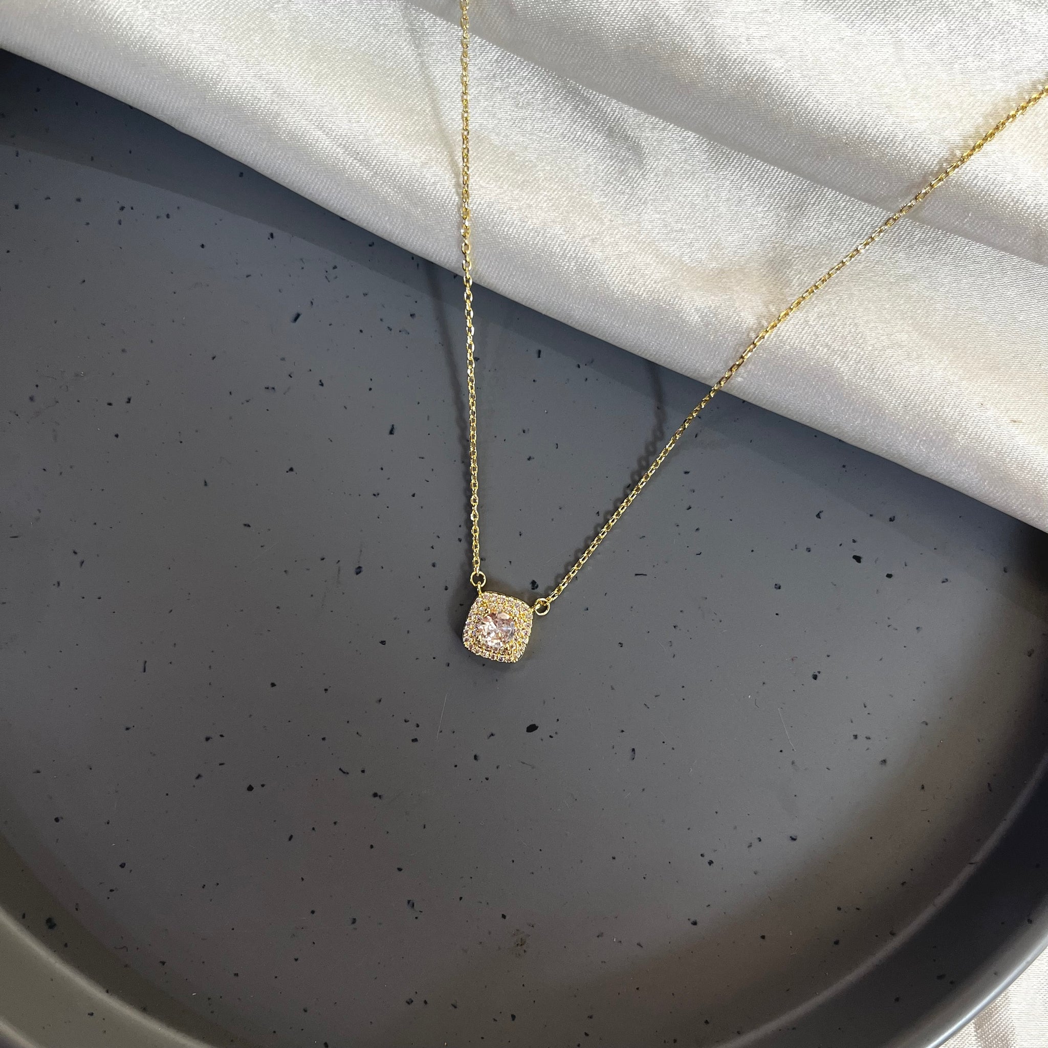 EMBOSS SQUARE GOLDEN CHAIN - 18K Gold Pendant