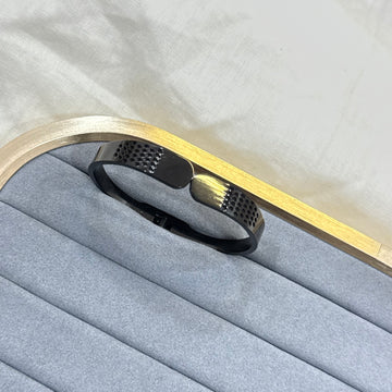 MATTEO BLACK KADA