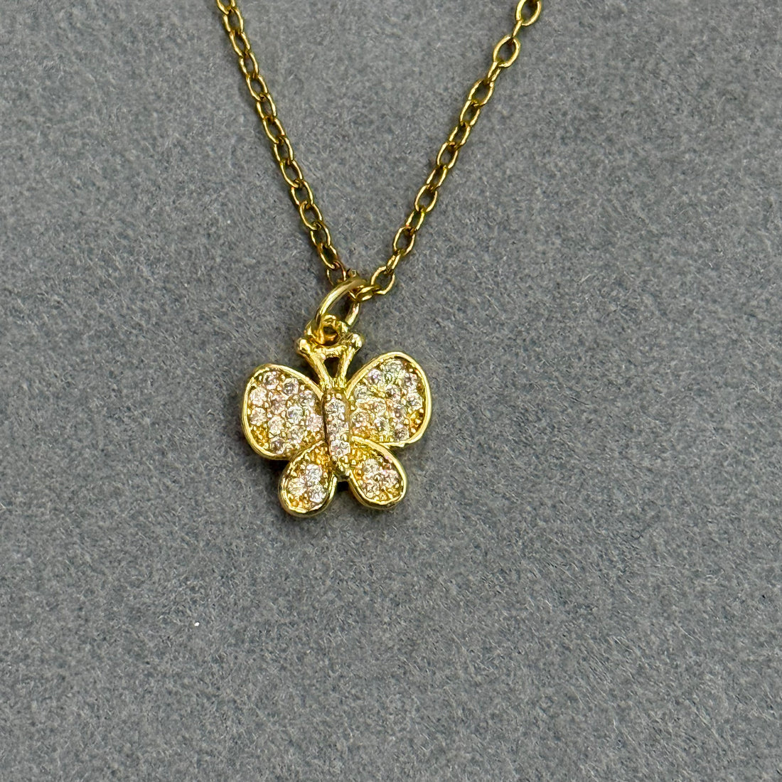 BUTTERFLY ON THE FLOWER NECKLACE