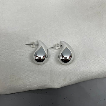 MEDIUM TEARDROP EARRINGS