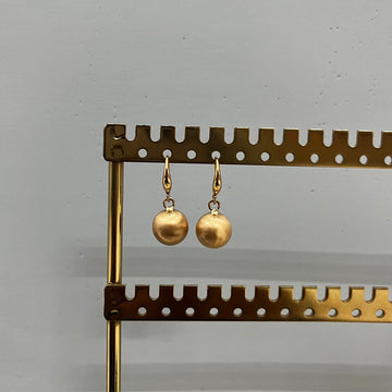 SASSY DROP EARRING