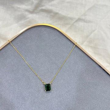 GREEN EMERALD STONE CHAIN
