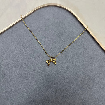 BOWW CHARM NECKLACE