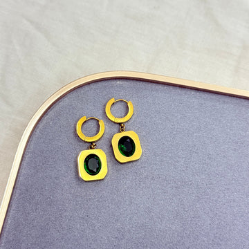 GREEN STONE EARRINGS