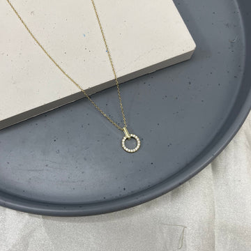 LOOP DIAMOND PENDANT