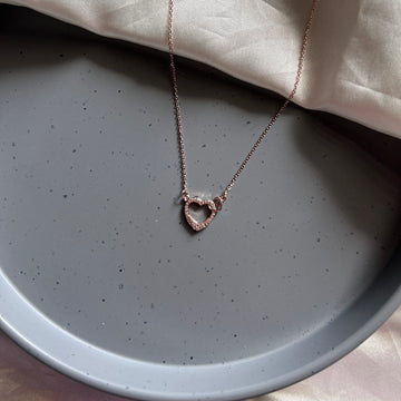 HESTIA ROSEGOLD PLATED NECKLACE