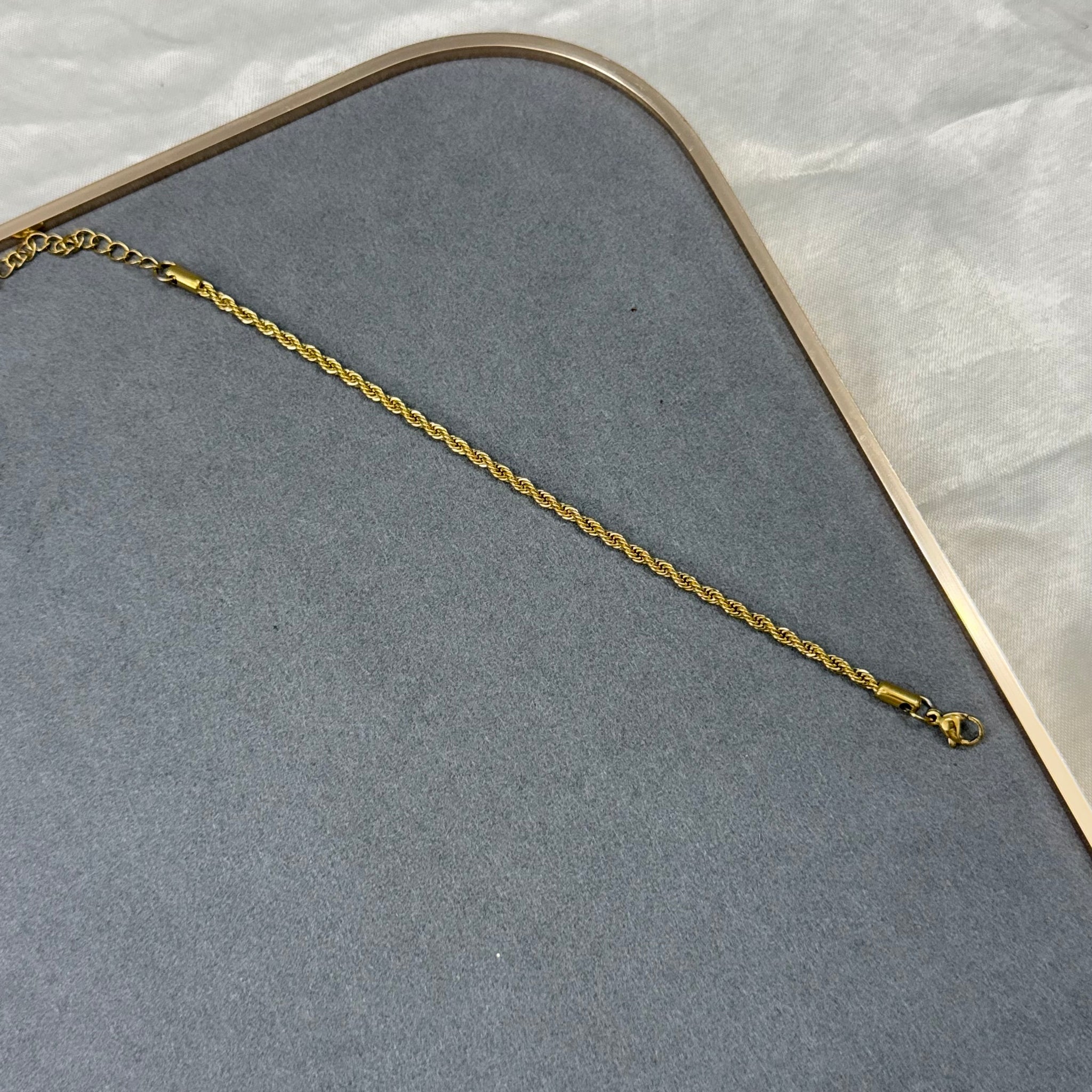 ROPE CHAIN BRACELET