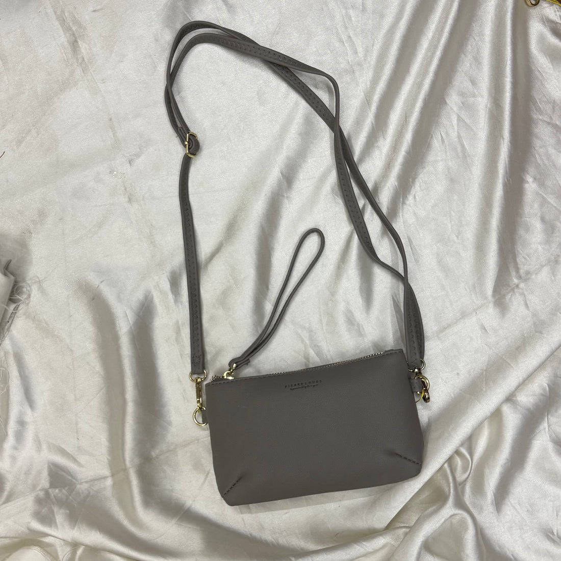 TALK TO MY STRAP BAG
